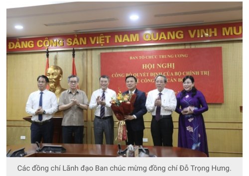 LĐ Ban TG TW chúc mừng.jpg